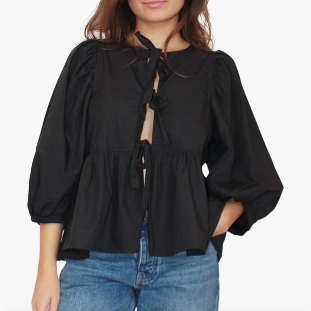 Black Open Front tie front puff sleeve top